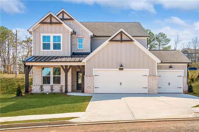 Image for property 735 Crossroad Court, Powder Springs, GA 30127