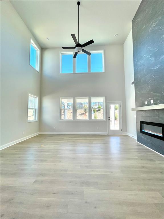 Image for property 735 Crossroad Court, Powder Springs, GA 30127