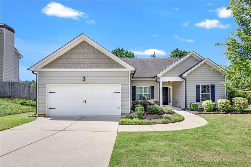 Image for property 282 Red Hawk Drive, Dawsonville, GA 30534