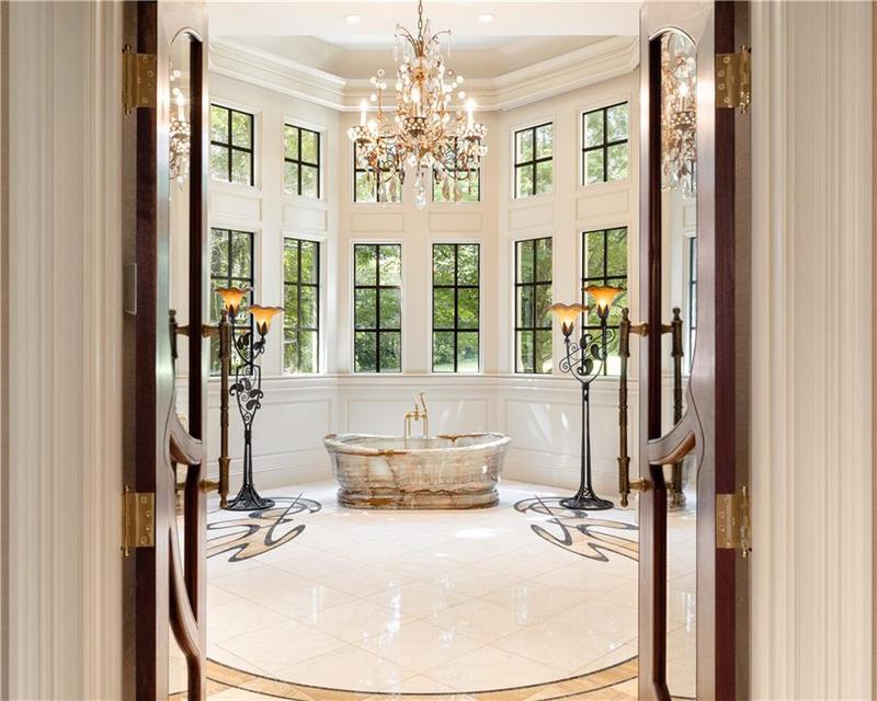Image for property 4665 Riverview Road, Atlanta, GA 30327
