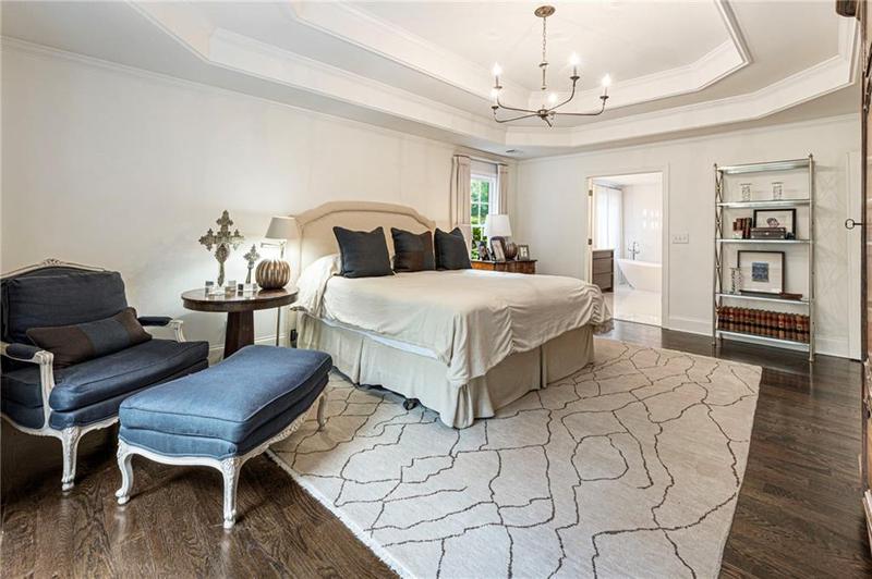 Image for property 140 Old Sandhurst Landing, Alpharetta, GA 30022