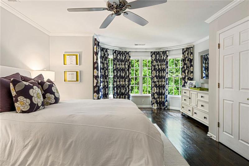 Image for property 140 Old Sandhurst Landing, Alpharetta, GA 30022