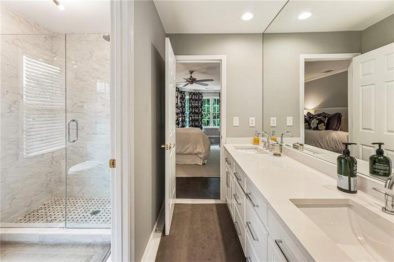 Image for property 140 Old Sandhurst Landing, Alpharetta, GA 30022