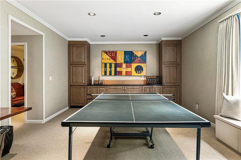 Image for property 140 Old Sandhurst Landing, Alpharetta, GA 30022