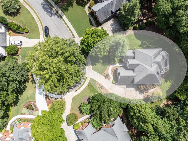 Image for property 140 Old Sandhurst Landing, Alpharetta, GA 30022