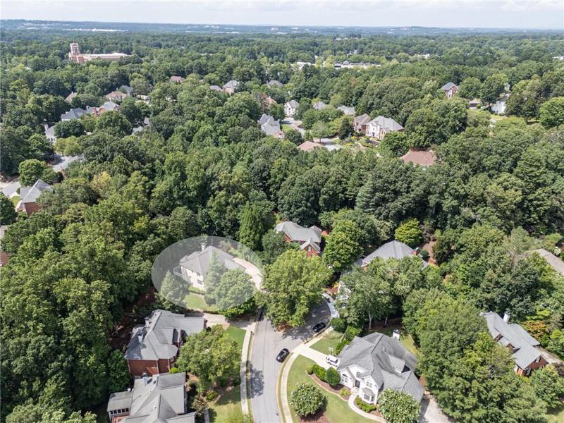 Image for property 140 Old Sandhurst Landing, Alpharetta, GA 30022
