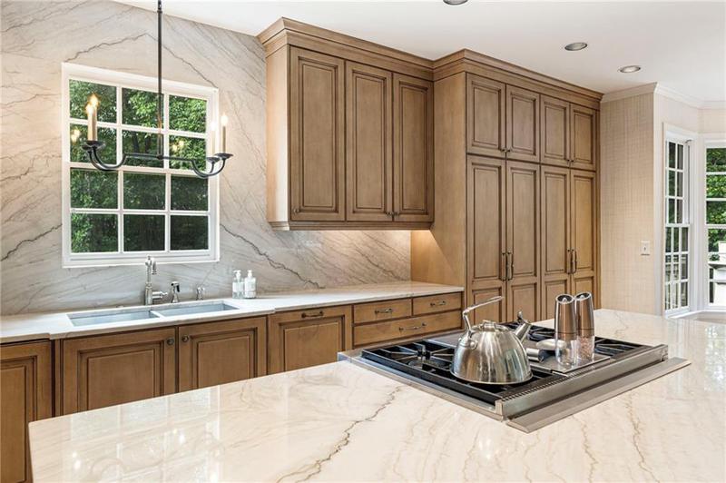 Image for property 140 Old Sandhurst Landing, Alpharetta, GA 30022