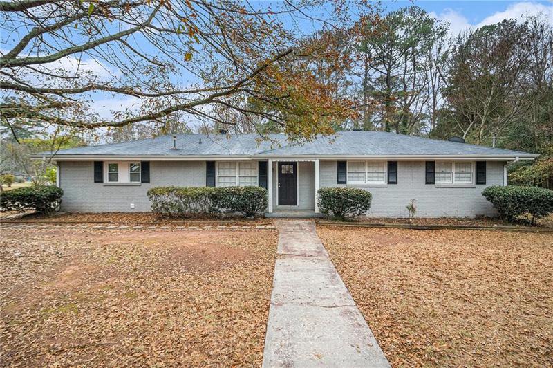 Image for property 844 PARKSTONE Drive, Stone Mountain, GA 30083