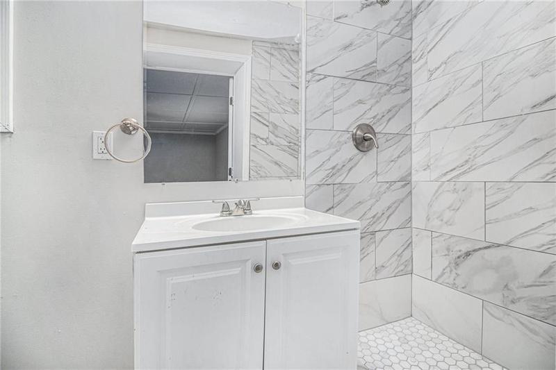 Image for property 844 PARKSTONE Drive, Stone Mountain, GA 30083