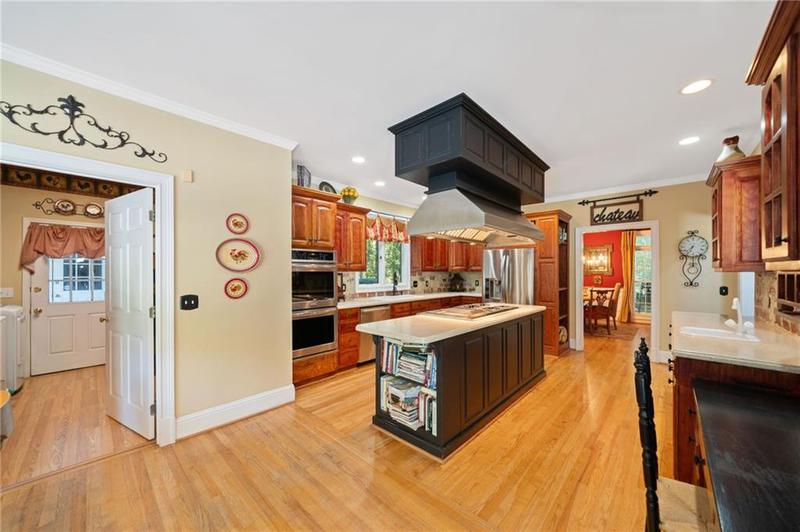 Image for property 989 Lower Dowda Mill Road, Jasper, GA 30143