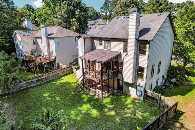 Image for property 1054 SUNNY FIELD Lane, Lawrenceville, GA 30043