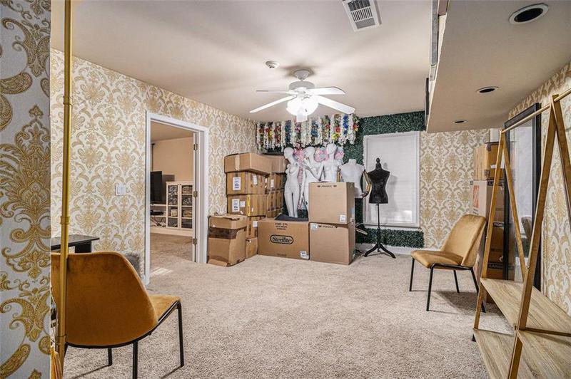 Image for property 1054 SUNNY FIELD Lane, Lawrenceville, GA 30043