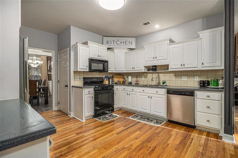 Image for property 1054 SUNNY FIELD Lane, Lawrenceville, GA 30043