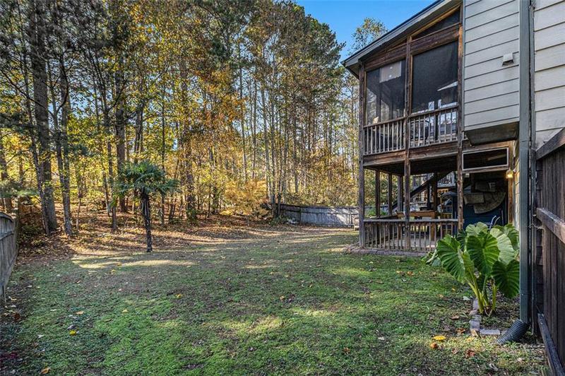 Image for property 1054 SUNNY FIELD Lane, Lawrenceville, GA 30043
