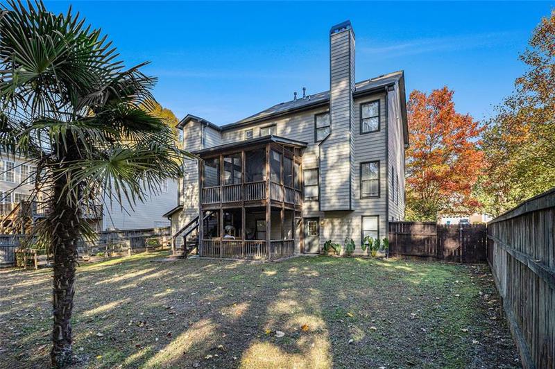 Image for property 1054 SUNNY FIELD Lane, Lawrenceville, GA 30043