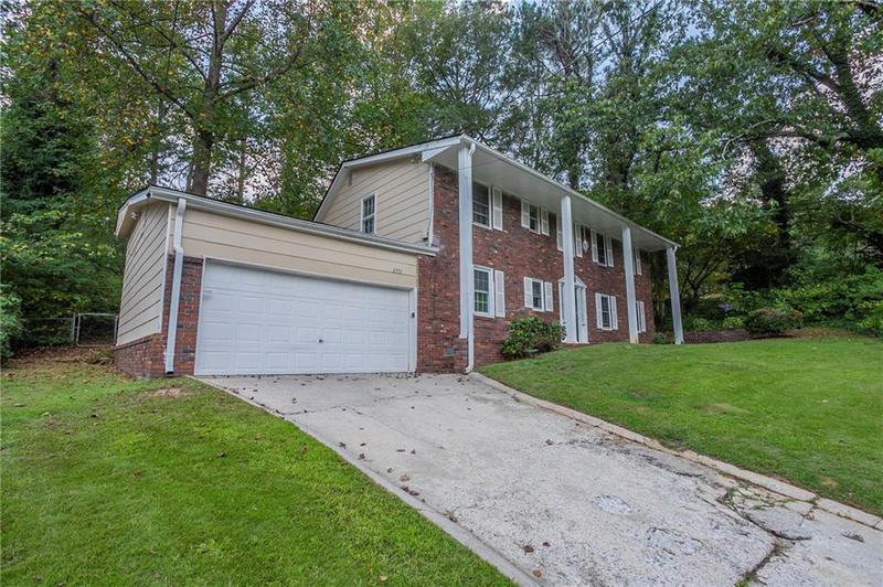Image for property 2751 Scenic Terrace, Atlanta, GA 30344