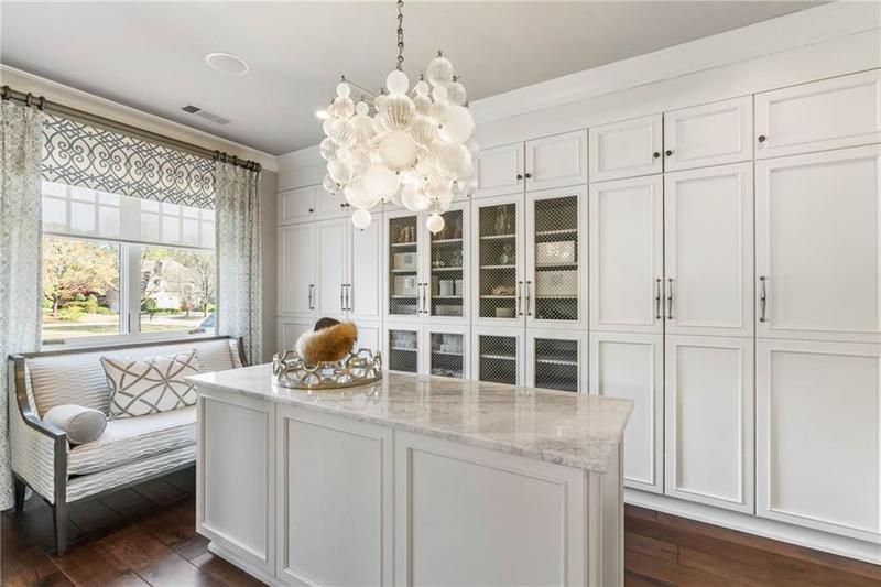 Image for property 1125 Lake Shore Overlook, Alpharetta, GA 30005