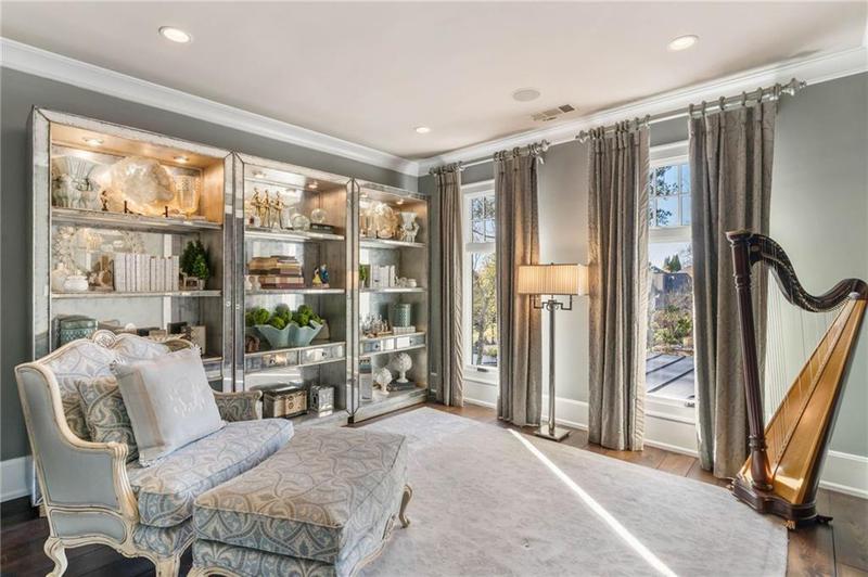 Image for property 1125 Lake Shore Overlook, Alpharetta, GA 30005