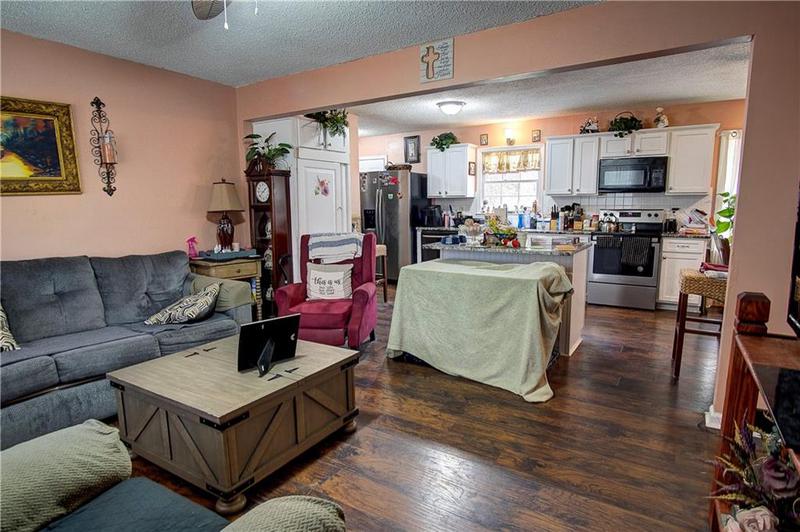 Image for property 125 Rosewood Drive, Dallas, GA 30132