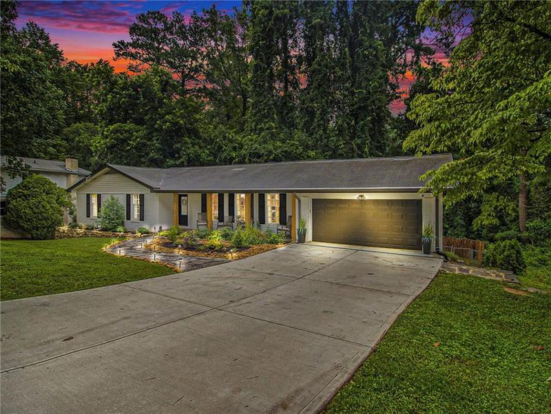 Image for property 2810 Dunnington Cir, Chamblee, GA 30341