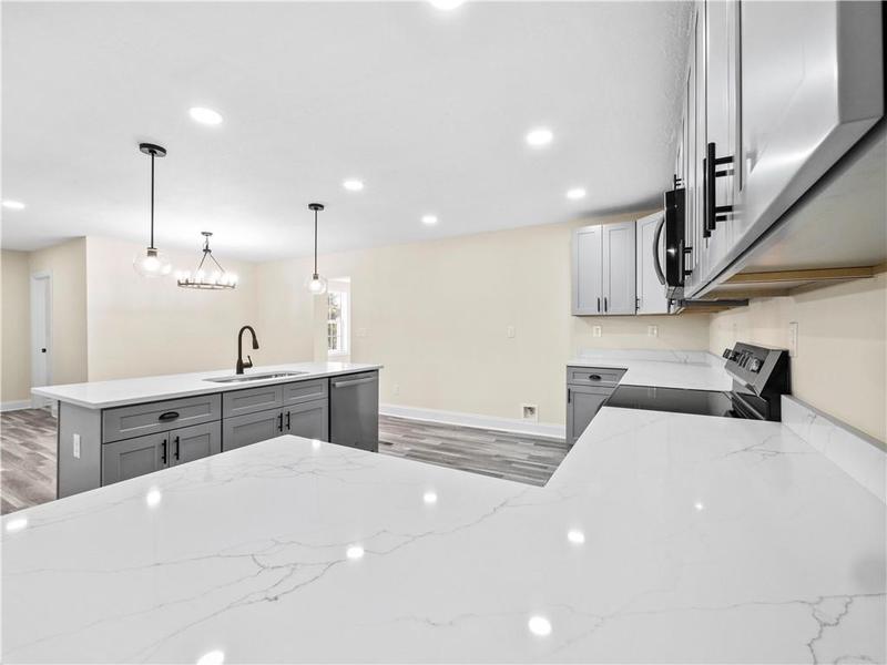 Image for property 239 Brown Drive, Clermont, GA 30527