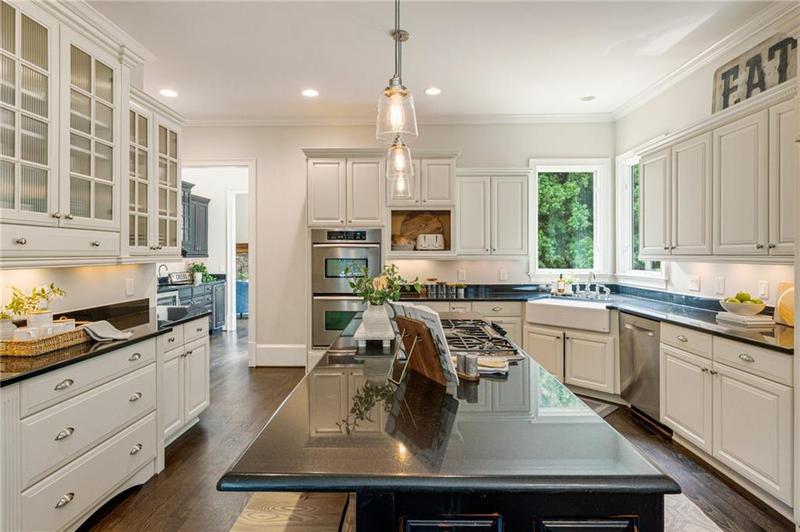 Image for property 880 Owens Lake Road, Milton, GA 30004