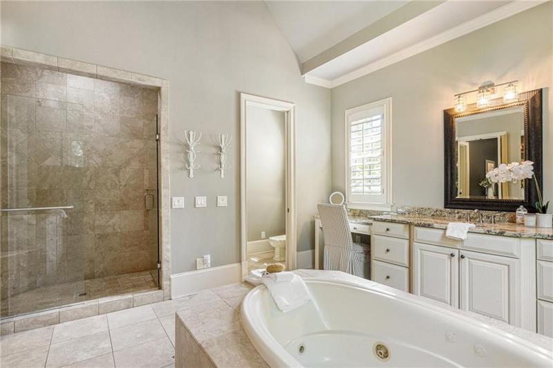 Image for property 880 Owens Lake Road, Milton, GA 30004