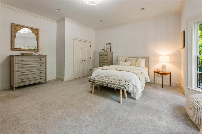 Image for property 880 Owens Lake Road, Milton, GA 30004