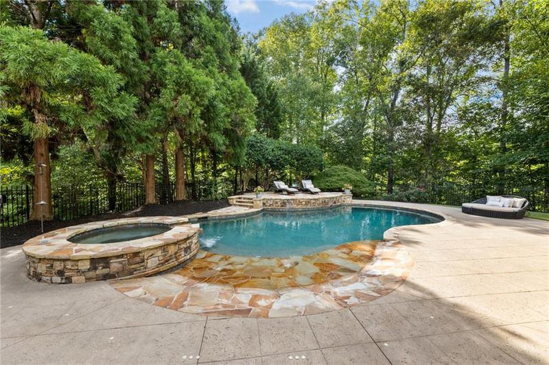 Image for property 880 Owens Lake Road, Milton, GA 30004