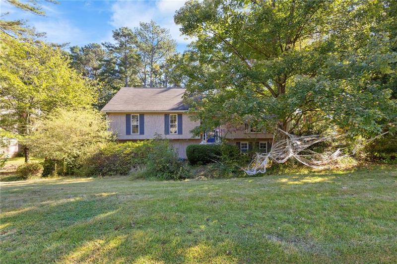 Image for property 733 Creek Trail, Kennesaw, GA 30144