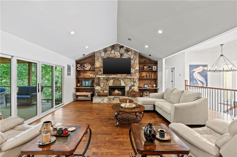 Image for property 5560 Hidden Harbor Trail, Gainesville, GA 30504