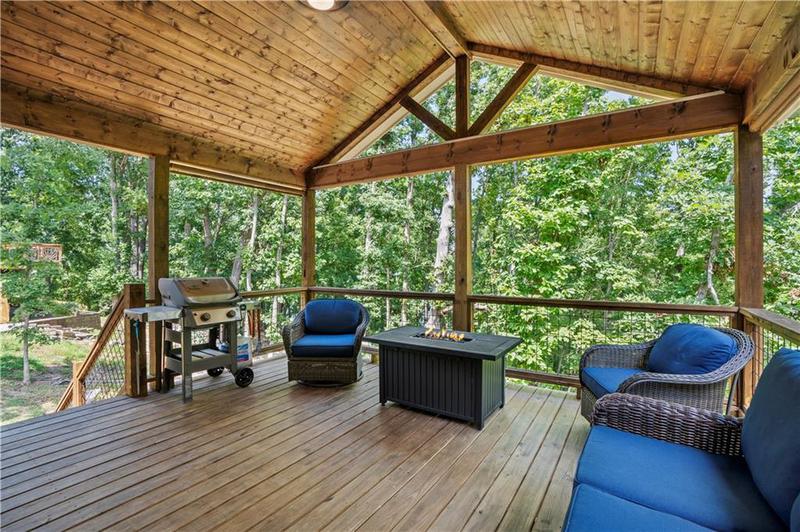 Image for property 5560 Hidden Harbor Trail, Gainesville, GA 30504