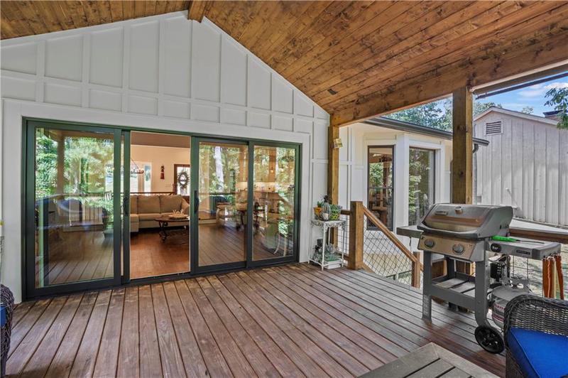 Image for property 5560 Hidden Harbor Trail, Gainesville, GA 30504