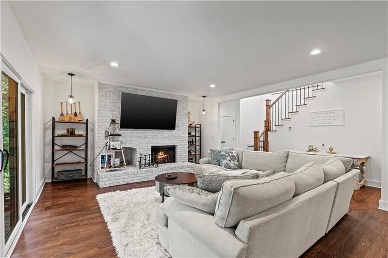 Image for property 5560 Hidden Harbor Trail, Gainesville, GA 30504