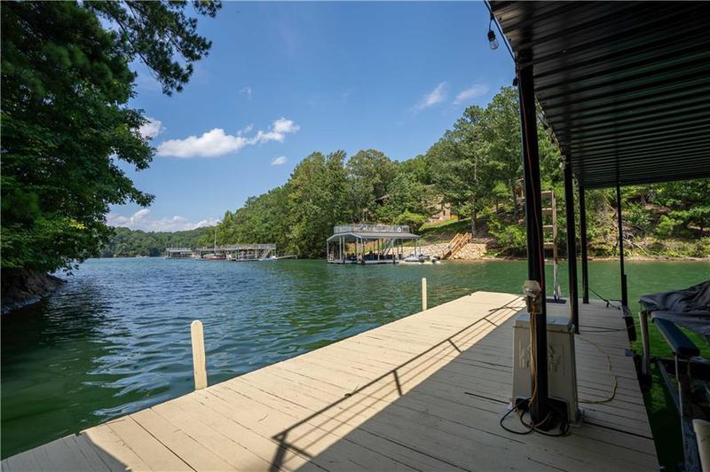 Image for property 5560 Hidden Harbor Trail, Gainesville, GA 30504