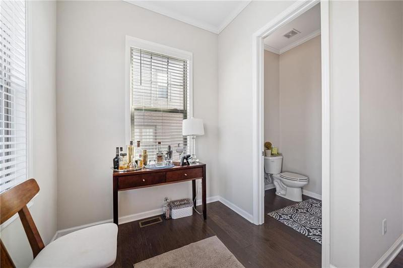 Image for property 10120 Windalier Way, Roswell, GA 30076