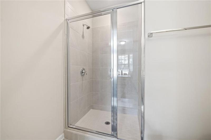 Image for property 10120 Windalier Way, Roswell, GA 30076