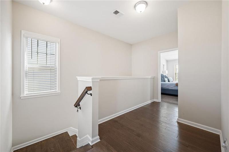 Image for property 10120 Windalier Way, Roswell, GA 30076