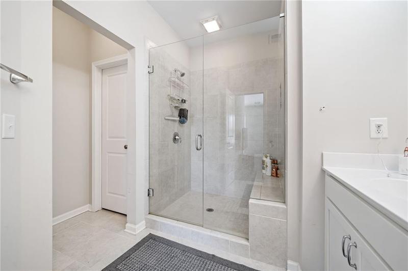 Image for property 10120 Windalier Way, Roswell, GA 30076