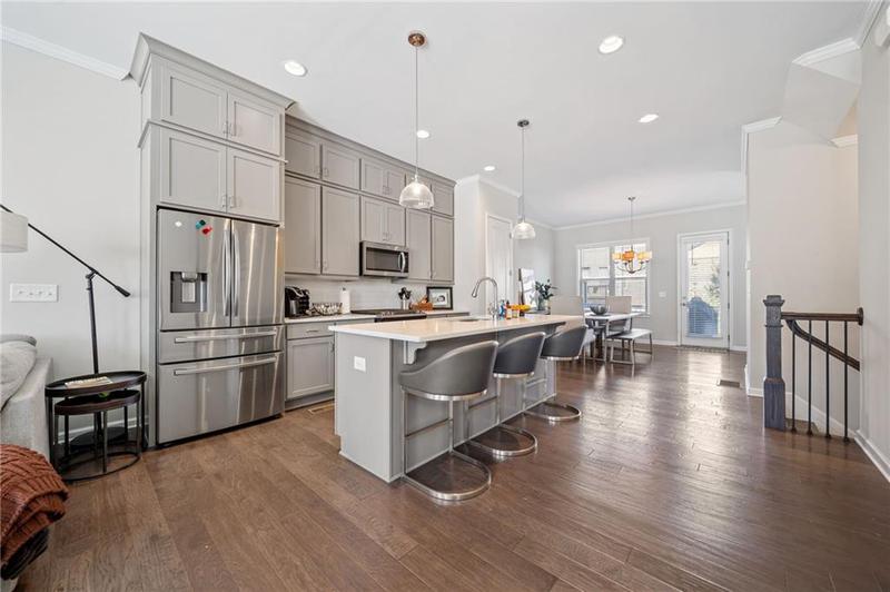 Image for property 10120 Windalier Way, Roswell, GA 30076