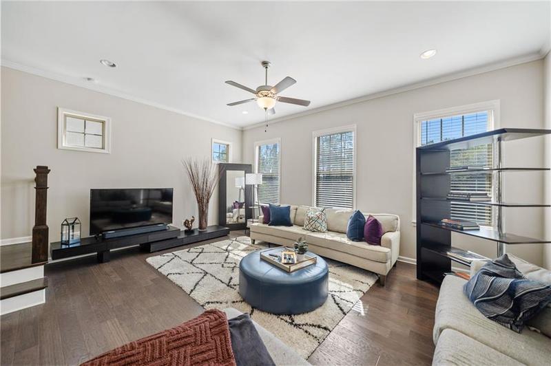 Image for property 10120 Windalier Way, Roswell, GA 30076