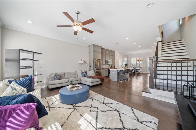 Image for property 10120 Windalier Way, Roswell, GA 30076
