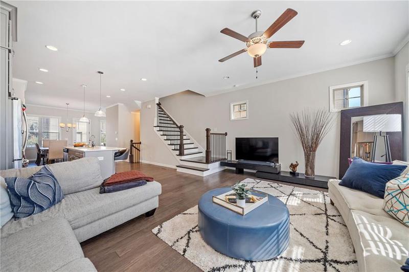 Image for property 10120 Windalier Way, Roswell, GA 30076