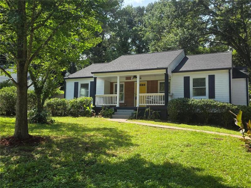 Image for property 1617 Columbia Circle, Decatur, GA 30030