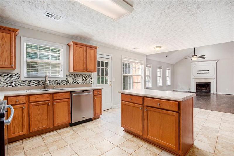 Image for property 2049 Town Square Drive, Mcdonough, GA 30253