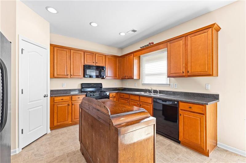Image for property 3037 Nicholas Drive, Villa Rica, GA 30180