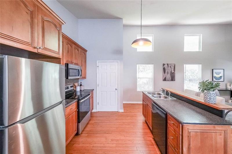 Image for property 837 Forrest Circle, Atlanta, GA 30354