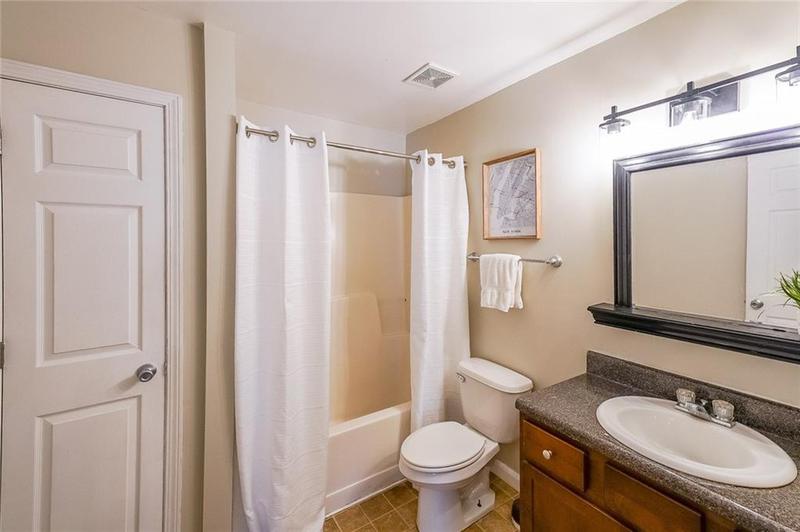 Image for property 837 Forrest Circle, Atlanta, GA 30354