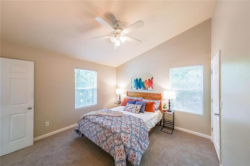 Image for property 837 Forrest Circle, Atlanta, GA 30354