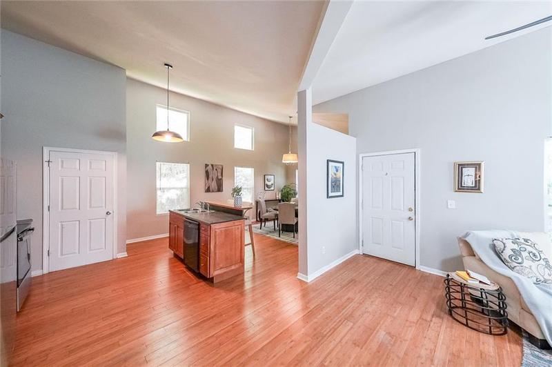 Image for property 837 Forrest Circle, Atlanta, GA 30354